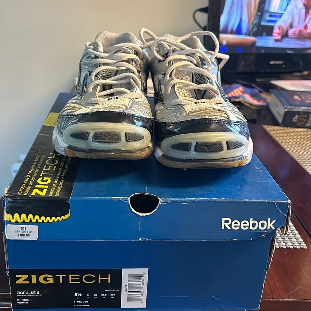 Women’s running shoes gently used great condition With box